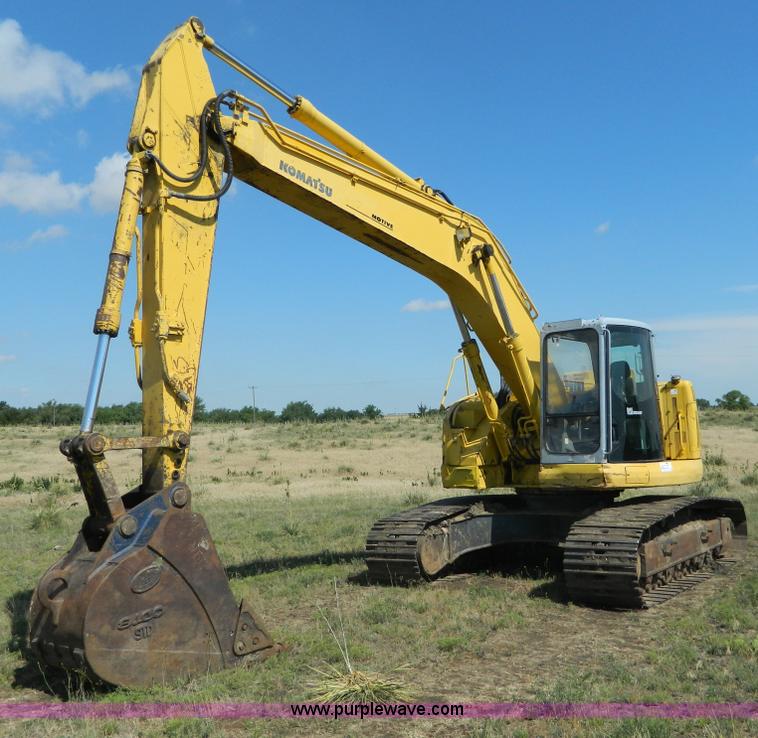 image for item G7899 1999 Komatsu PC228USLC-1 excavator