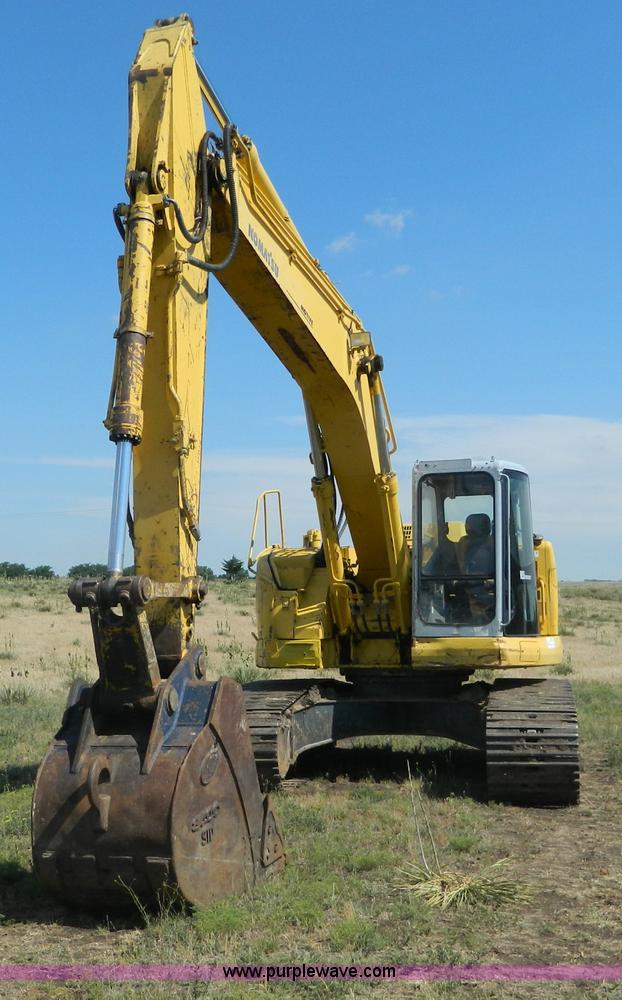 image for item G7899 1999 Komatsu PC228USLC-1 excavator
