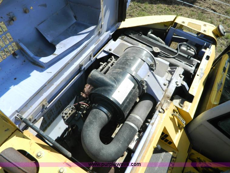 image for item G7899 1999 Komatsu PC228USLC-1 excavator