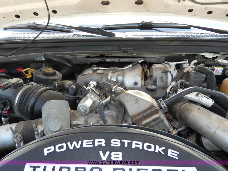 image for item H3033 2008 Ford F450 XLT Super Duty flatbed truck