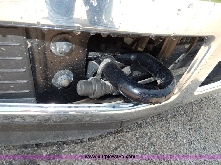 image for item H3033 2008 Ford F450 XLT Super Duty flatbed truck