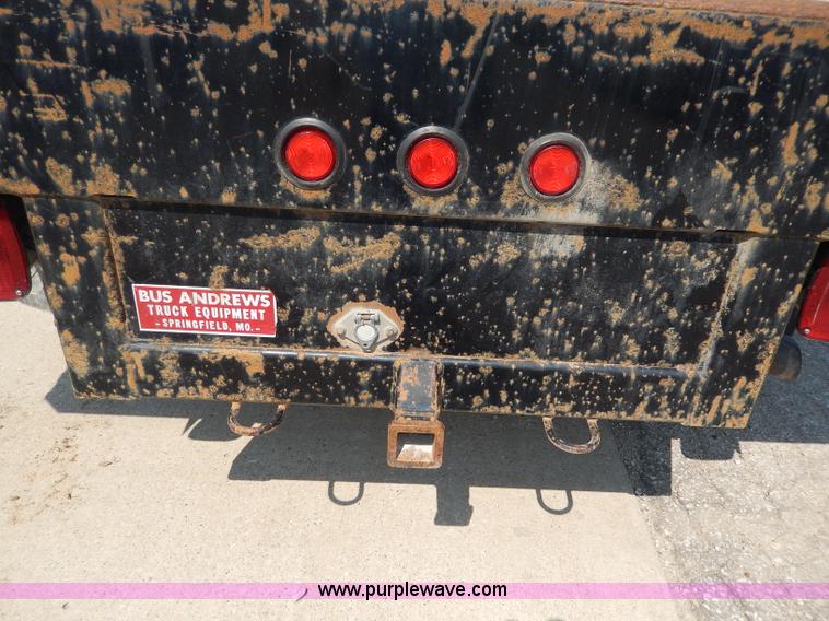 image for item H3033 2008 Ford F450 XLT Super Duty flatbed truck