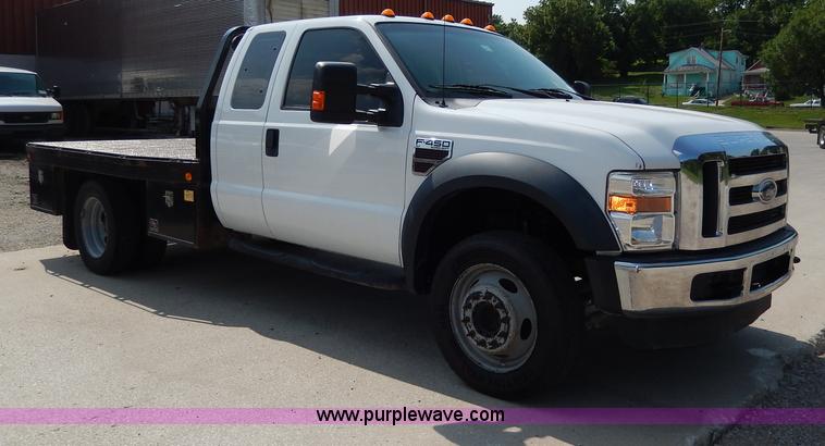 image for item H3034 2008 Ford F450 XLT Super Duty flatbed truck