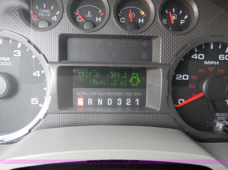 image for item H3034 2008 Ford F450 XLT Super Duty flatbed truck