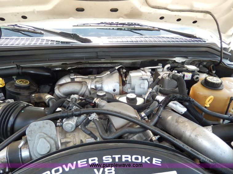 image for item H3034 2008 Ford F450 XLT Super Duty flatbed truck