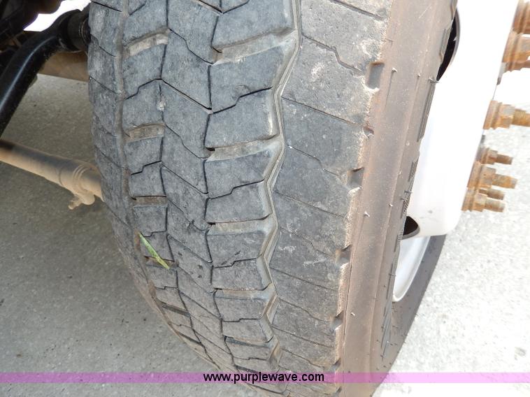 image for item H3034 2008 Ford F450 XLT Super Duty flatbed truck