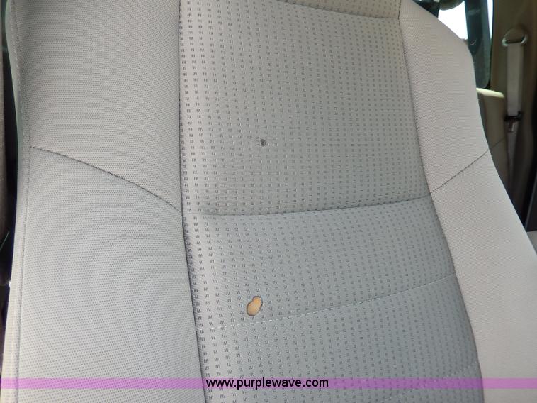 image for item H3034 2008 Ford F450 XLT Super Duty flatbed truck