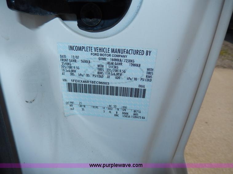 image for item H3034 2008 Ford F450 XLT Super Duty flatbed truck