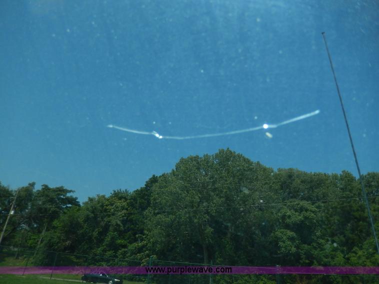 image for item H3034 2008 Ford F450 XLT Super Duty flatbed truck