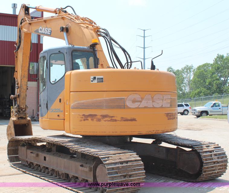 image for item H6729 2003 Case CX225SR excavator