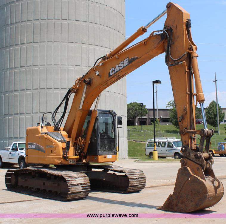 image for item H6729 2003 Case CX225SR excavator