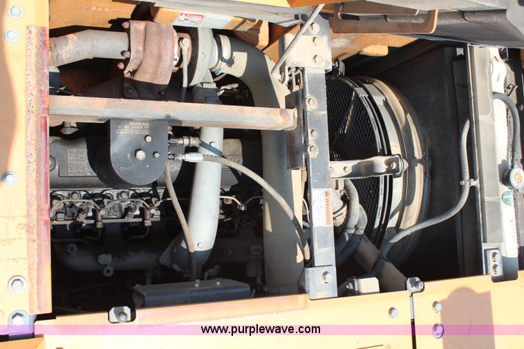 image for item H6729 2003 Case CX225SR excavator