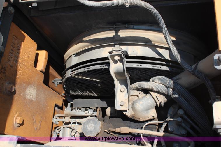 image for item H6729 2003 Case CX225SR excavator