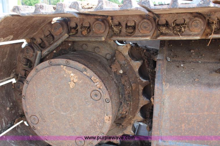 image for item H6729 2003 Case CX225SR excavator