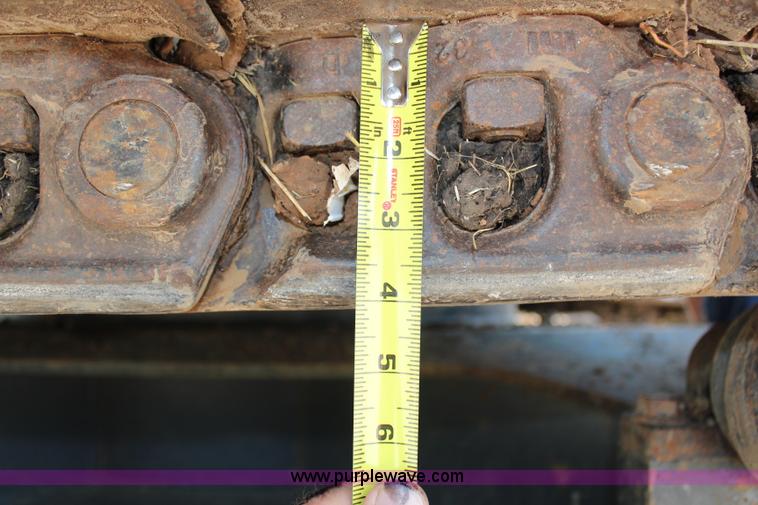 image for item H6729 2003 Case CX225SR excavator