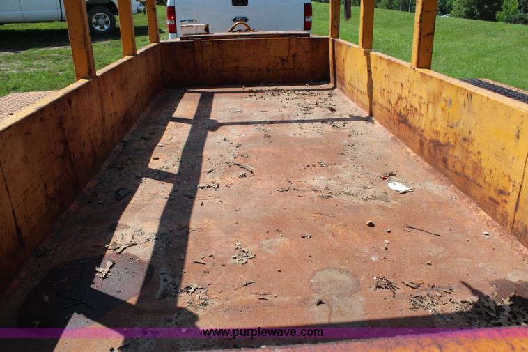 image for item H6733 1989 Brooks Brothers double spool trailer