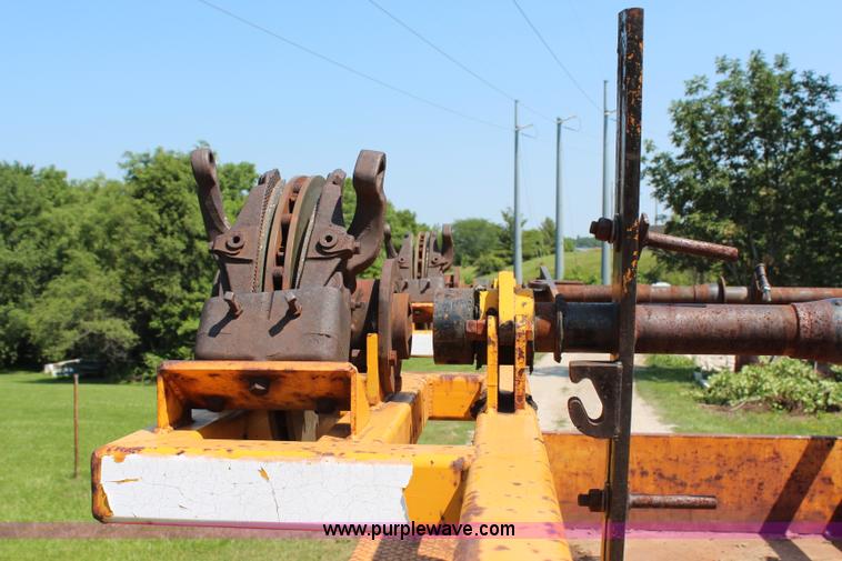 image for item H6733 1989 Brooks Brothers double spool trailer