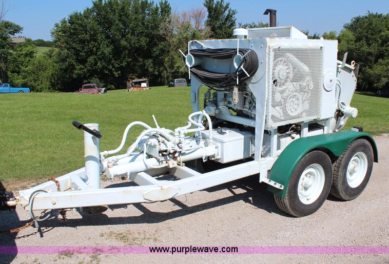 image for item H6734 1994 Schwing concrete pump