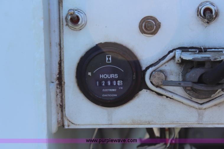 image for item H6734 1994 Schwing concrete pump