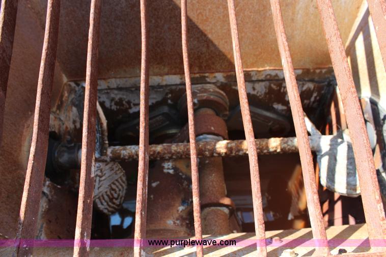 image for item H6734 1994 Schwing concrete pump