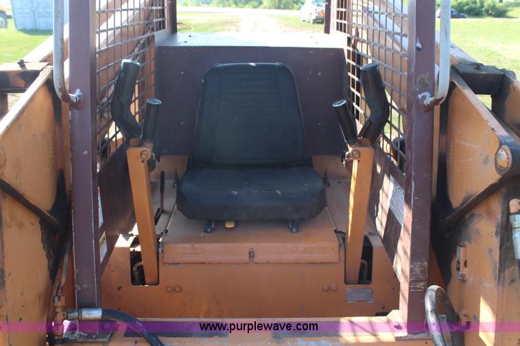 image for item H6747 1985 Case 1845C skid steer