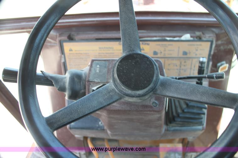 image for item H7394 1992 Case 580 Super K backhoe