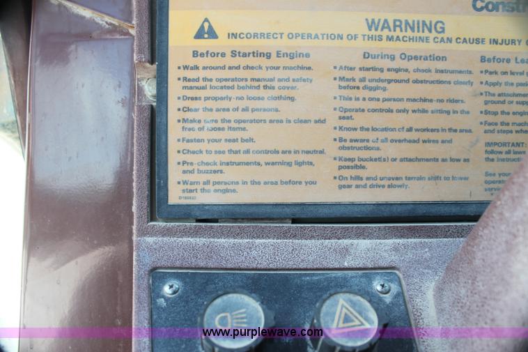 image for item H7394 1992 Case 580 Super K backhoe