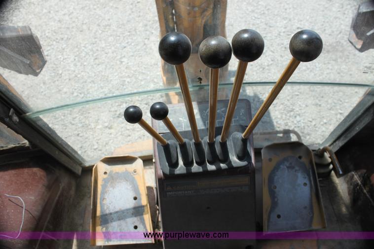 image for item H7394 1992 Case 580 Super K backhoe