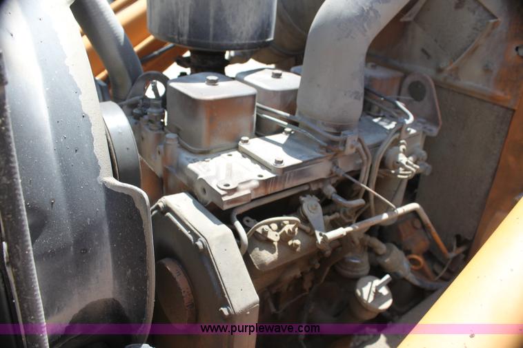 image for item H7394 1992 Case 580 Super K backhoe