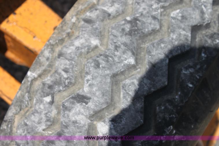 image for item H7394 1992 Case 580 Super K backhoe