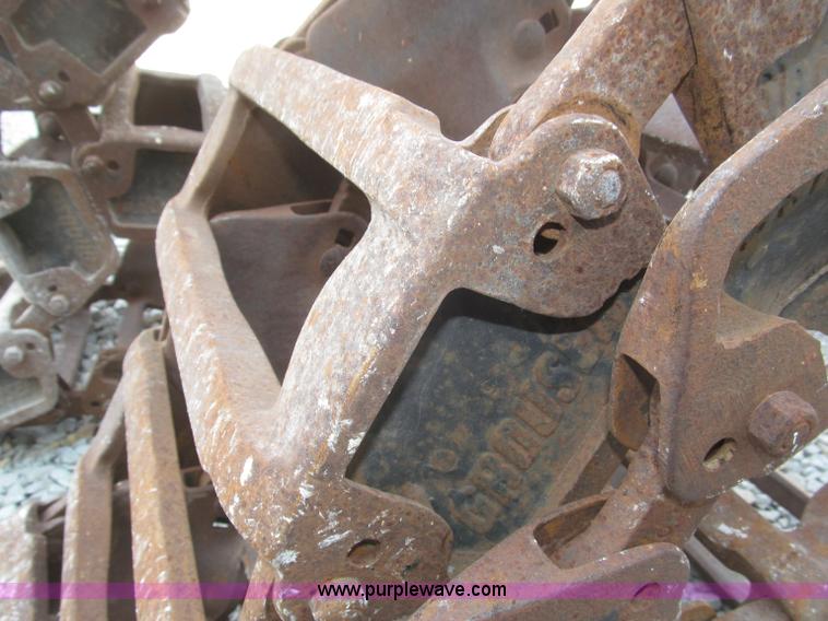 image for item K9728 Grouser steel tracks