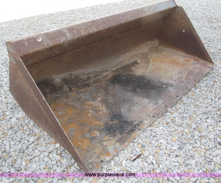 image for item K9729 Light material 82" bucket