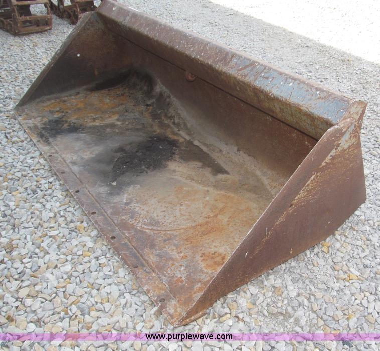 image for item K9729 Light material 82" bucket