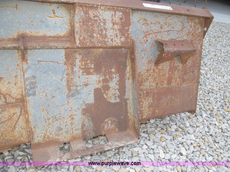 image for item K9729 Light material 82" bucket