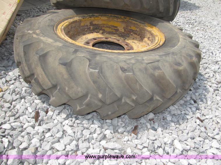 image for item K9739 UniRoyal 10.00-24 motor grader tires