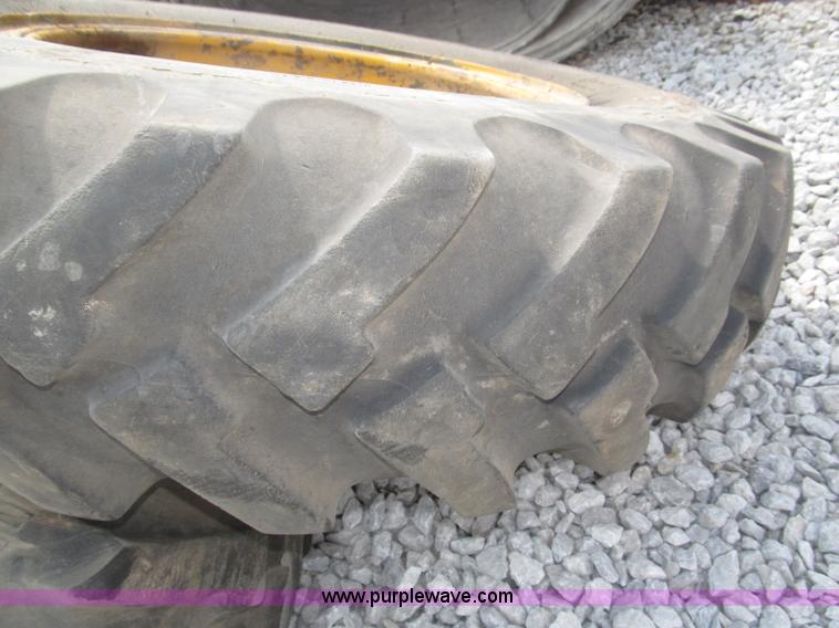 image for item K9739 UniRoyal 10.00-24 motor grader tires