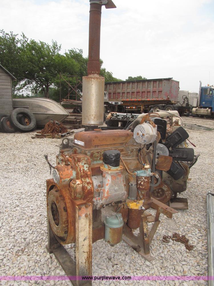 image for item K9744 Detroit Diesel three cylinder diesel engine