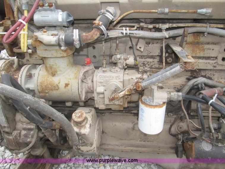 image for item K9745 Cummins 855 six cylinder turbo diesel engine