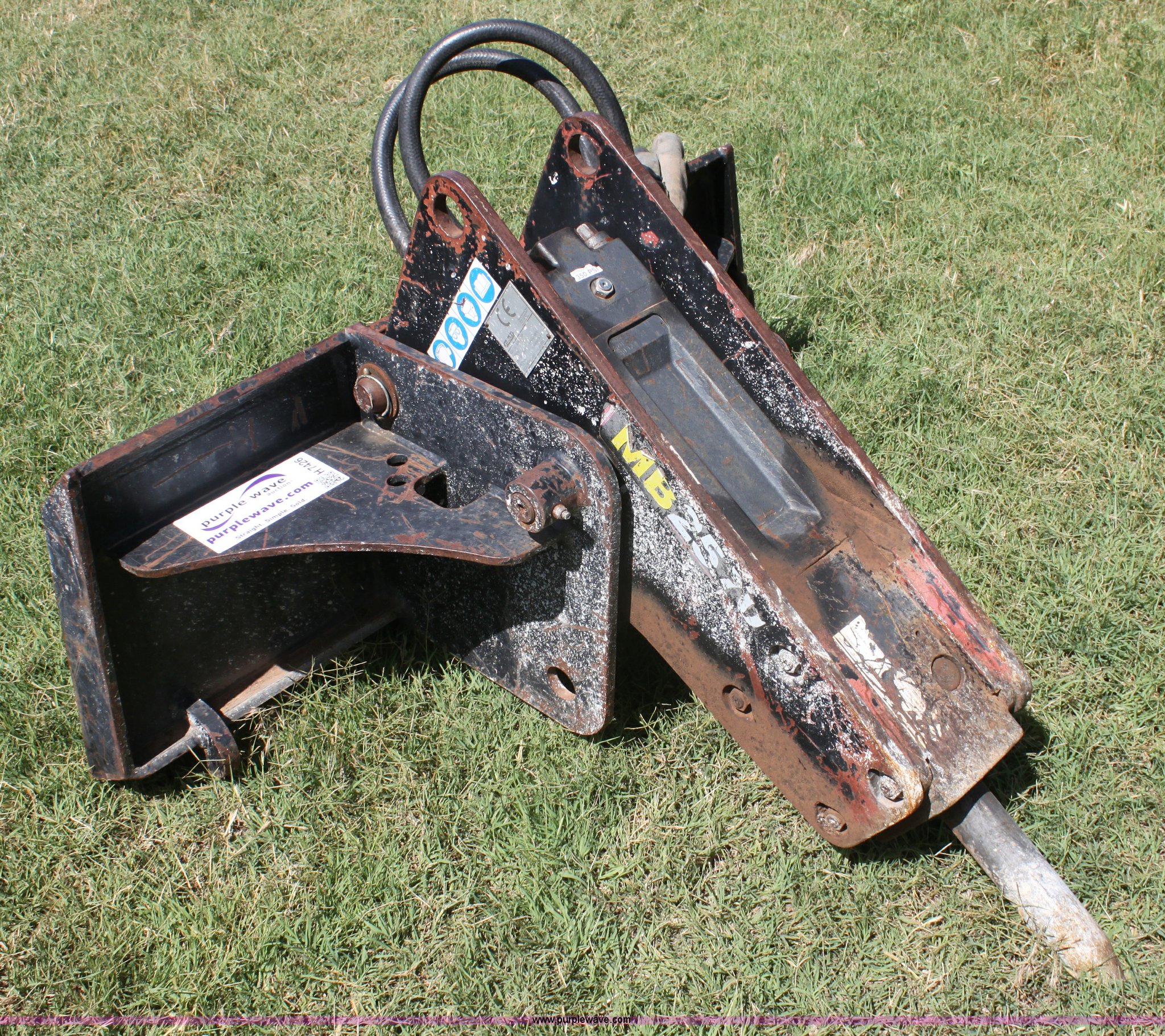 Stanley MB2570 concrete breaker attachment in Kingman, KS Item H7426 sold Purple Wave