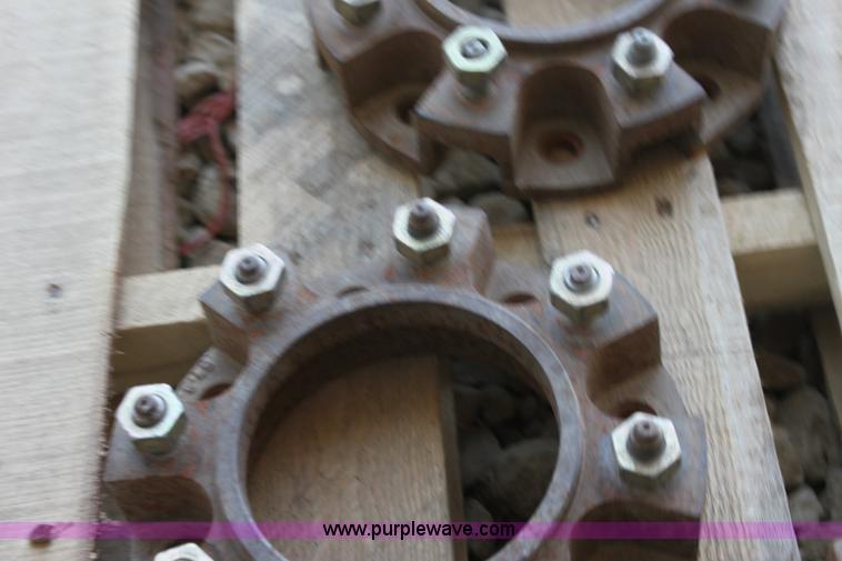 image for item AE9144 (4) Bobcat skid steer wheel spacers