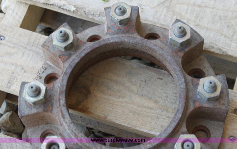 image for item AE9144 (4) Bobcat skid steer wheel spacers
