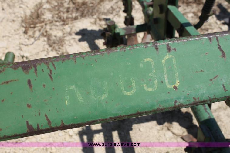 image for item AE9146 John Deere RG630 six row cultivator