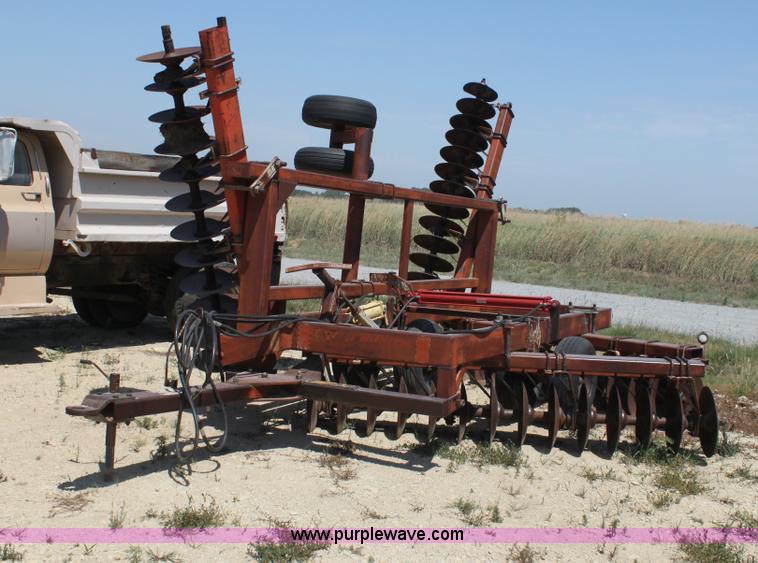 image for item AE9147 CrustBuster 3057 offset disk