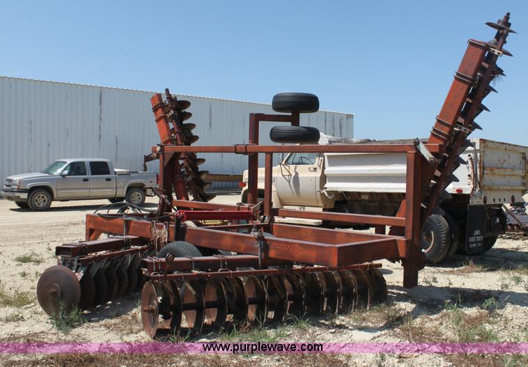 image for item AE9147 CrustBuster 3057 offset disk