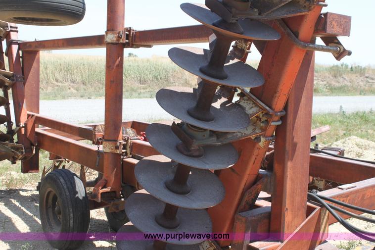 image for item AE9147 CrustBuster 3057 offset disk