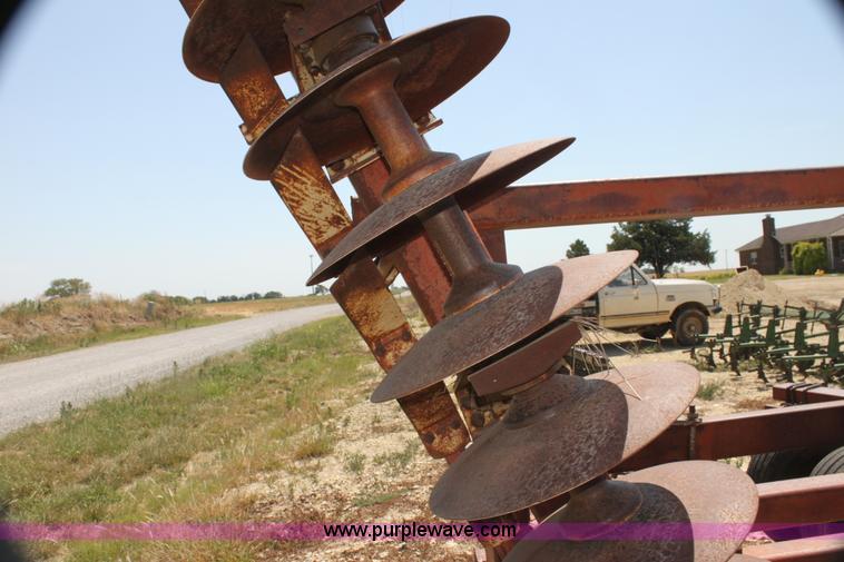 image for item AE9147 CrustBuster 3057 offset disk