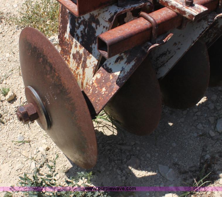 image for item AE9147 CrustBuster 3057 offset disk