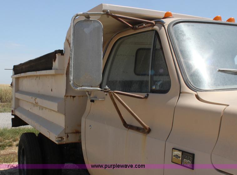 image for item AE9148 1980 Chevrolet C60 dump truck