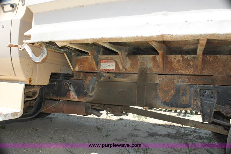 image for item AE9148 1980 Chevrolet C60 dump truck