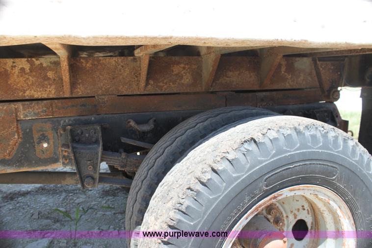 image for item AE9148 1980 Chevrolet C60 dump truck